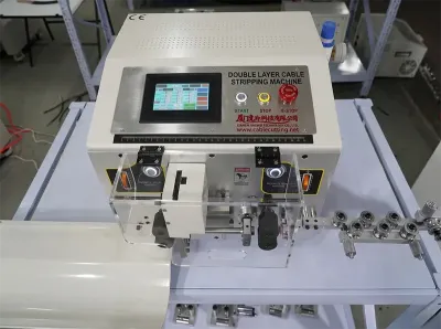 Høyhastighets dobbeltlags kabelstripper for industriell produksjon WPM-YHT3 - Automatisk trådstrippemaskin