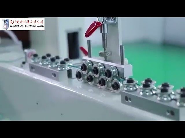 Allsidig maskin for kutting, stripping og krymping av PCB-terminaler