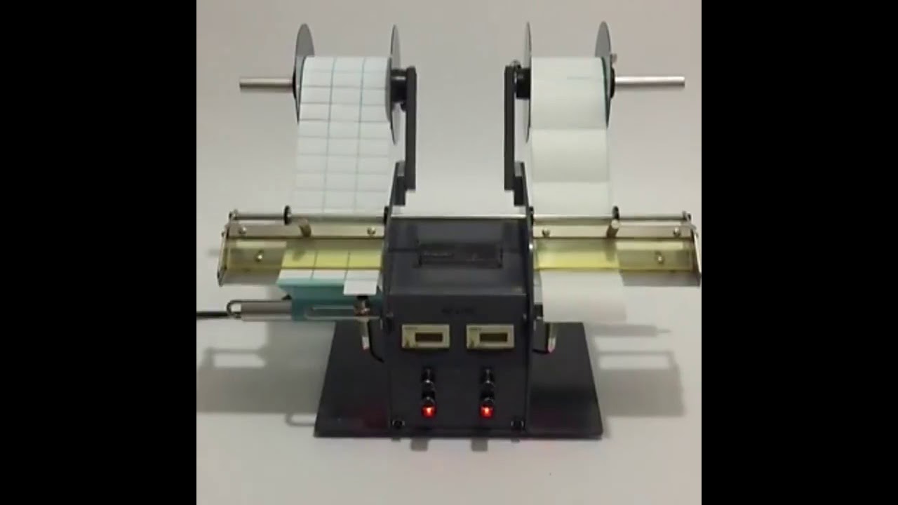 Intelligent automatisk etikett- og klistremerkeskjæremaskin for termopapirseparasjon KS 218C