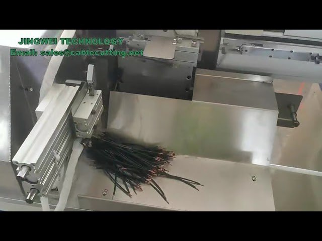 Multifunksjonell all-i-ett maskin for automatisk kapping, avisolering, tvinning og fortinning av runde kabler